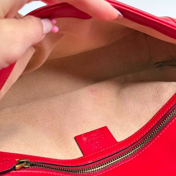 Gucci GG Logo Red Medium Marmont Shoulder Bag with Gold Chain Crossbody Style - Picture 9 of 9